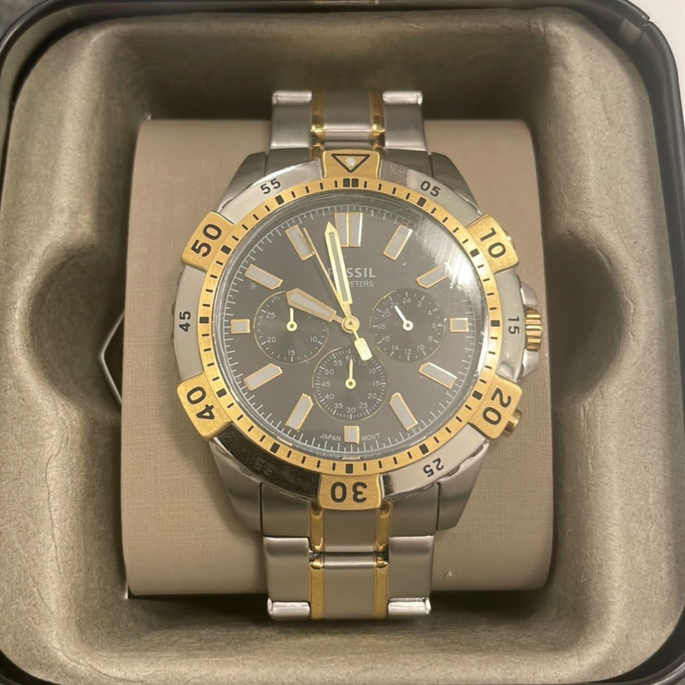 Fossil watch